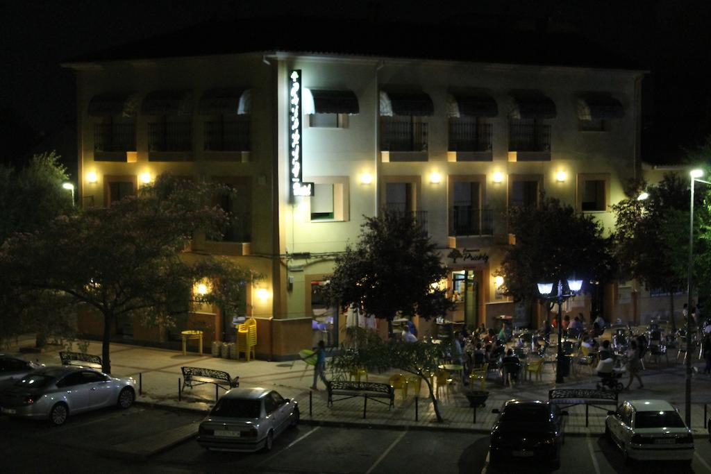 Hostal Prickly Villacanas Zewnętrze zdjęcie